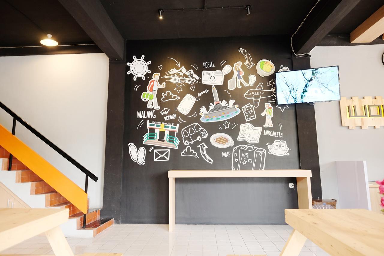 Zen Hostel Alun-Alun Sarinah マラン エクステリア 写真